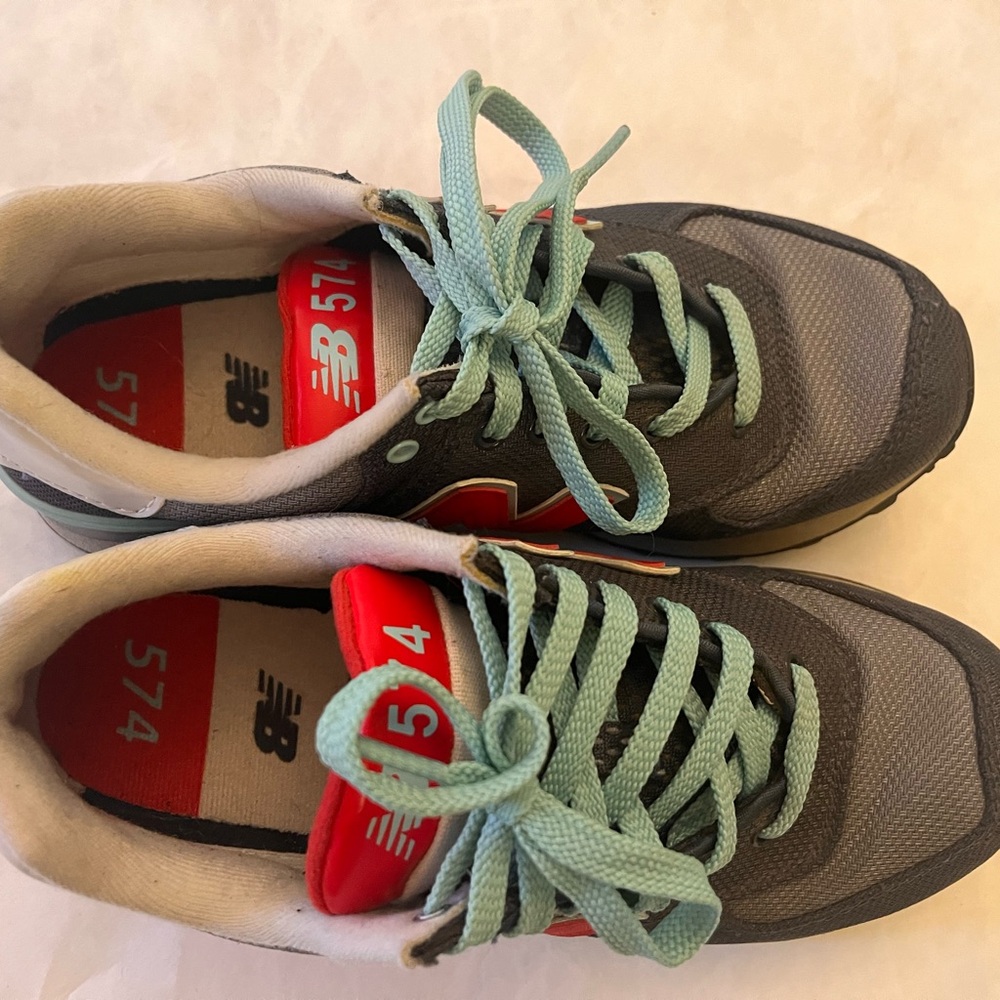 New Balance Charcoal and Red Sneakers with Mint Laces - Picture 5 of 8